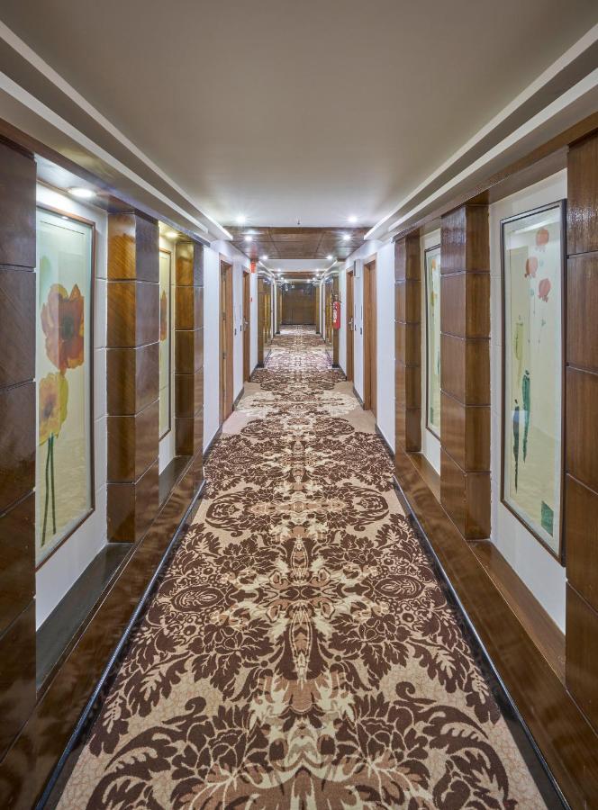 Hotel Hindusthan International, Bhubaneswar Eksteriør bilde