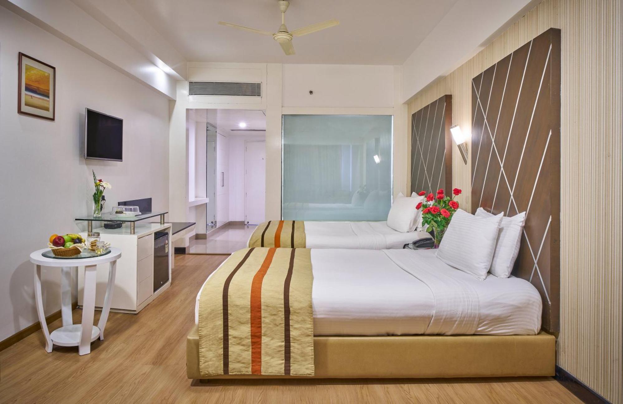 Hotel Hindusthan International, Bhubaneswar Eksteriør bilde