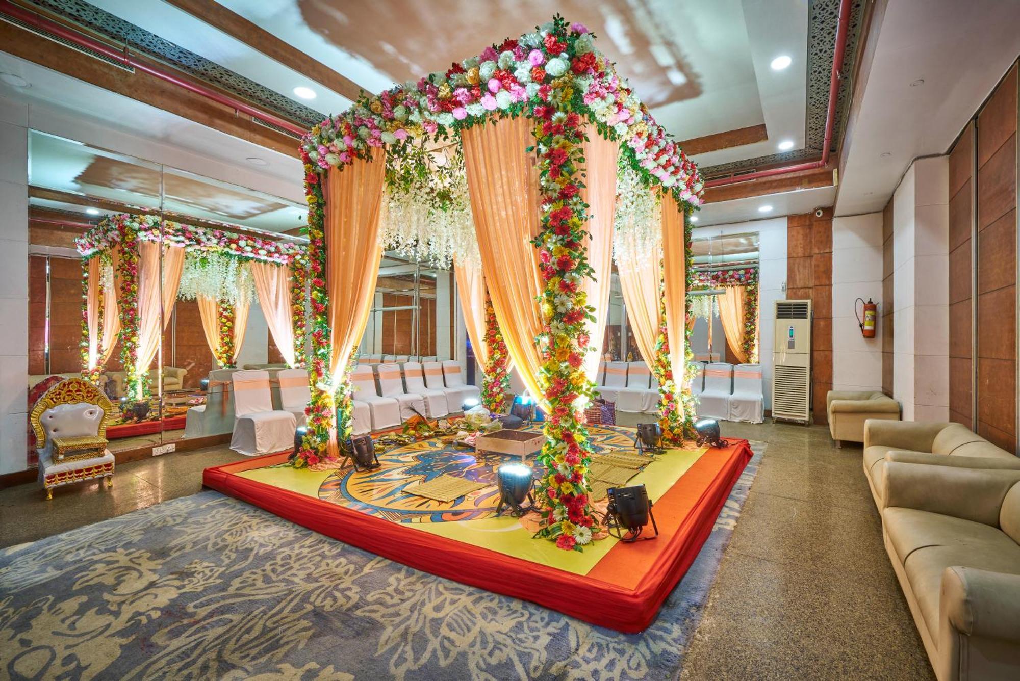 Hotel Hindusthan International, Bhubaneswar Eksteriør bilde
