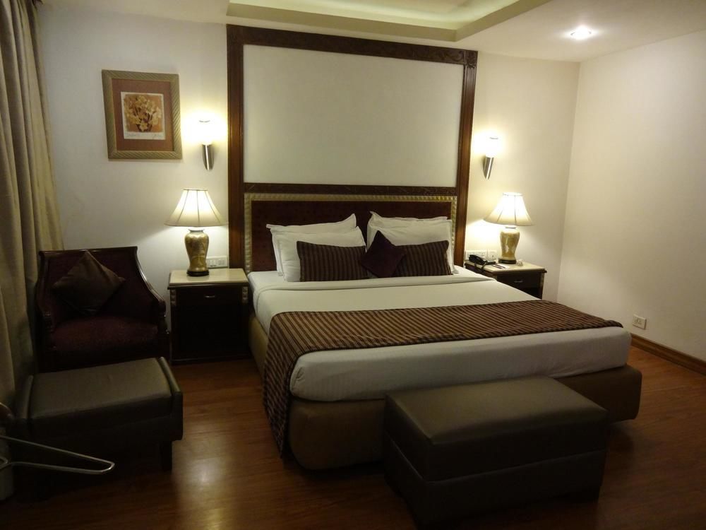 Hotel Hindusthan International, Bhubaneswar Eksteriør bilde
